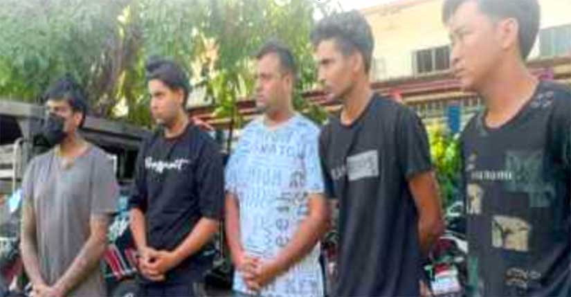 Illegal Indian aliens